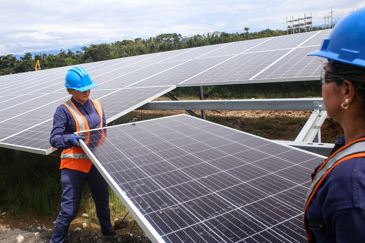 Paneles solares energía fotovoltaica