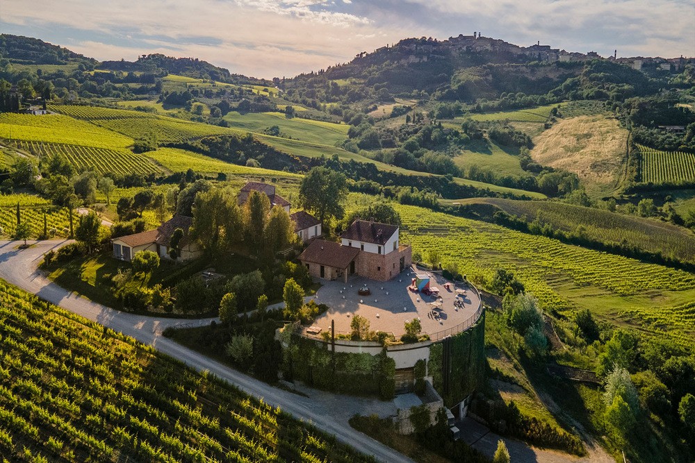 Toscana Wine Architecture: a union between wine and architecture