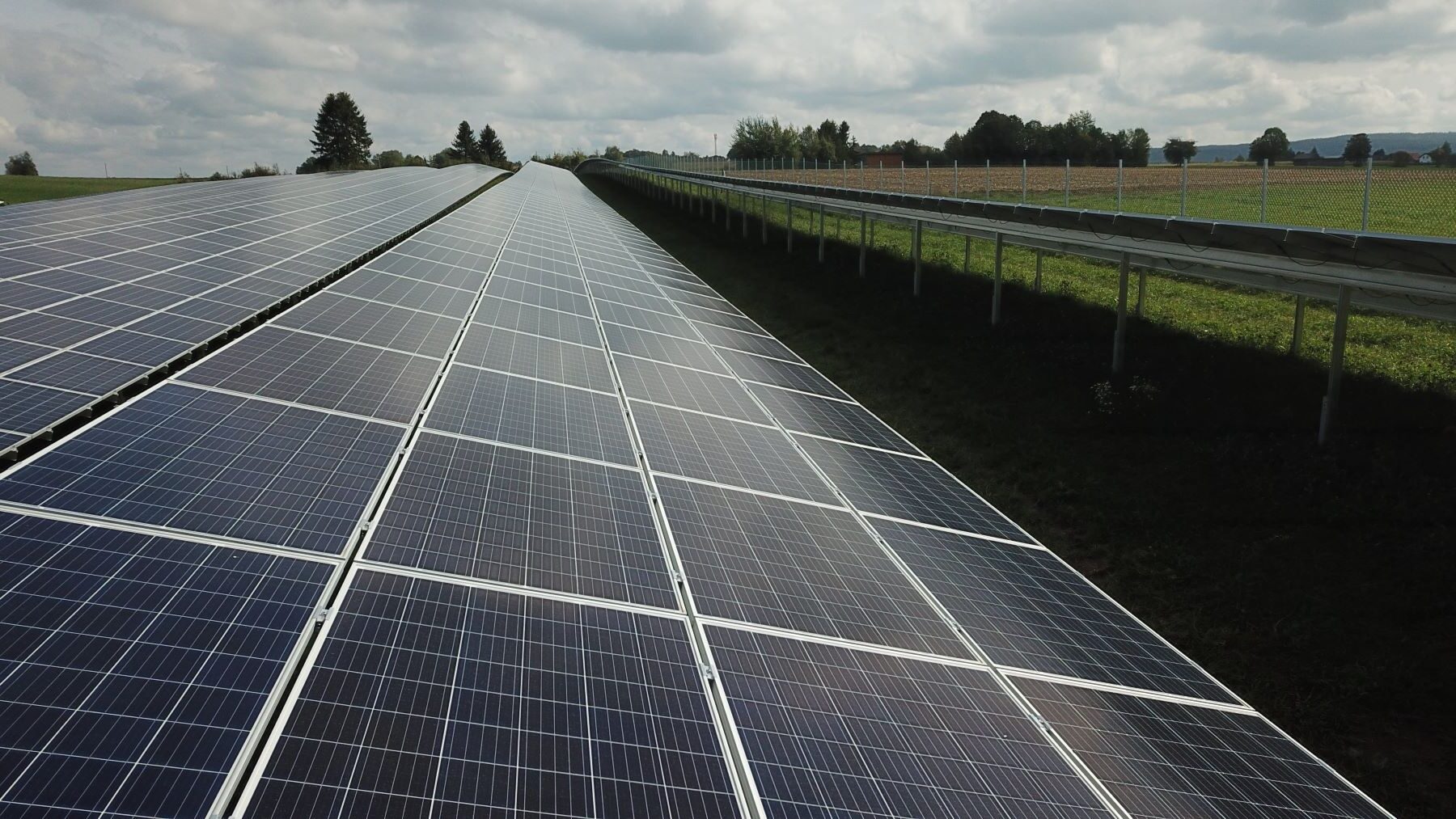 Ekhi plantas solares Zaragoza