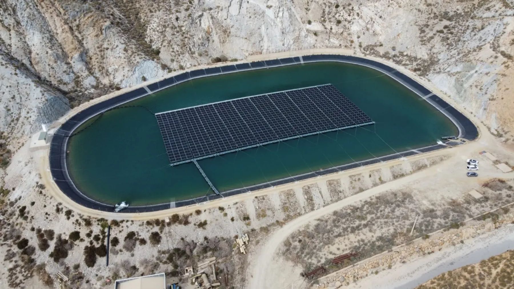 paneles solares flotantes espanas