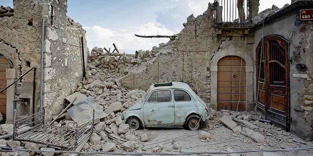 Earthquakes in Italy: the weight of history and the cost of prevention