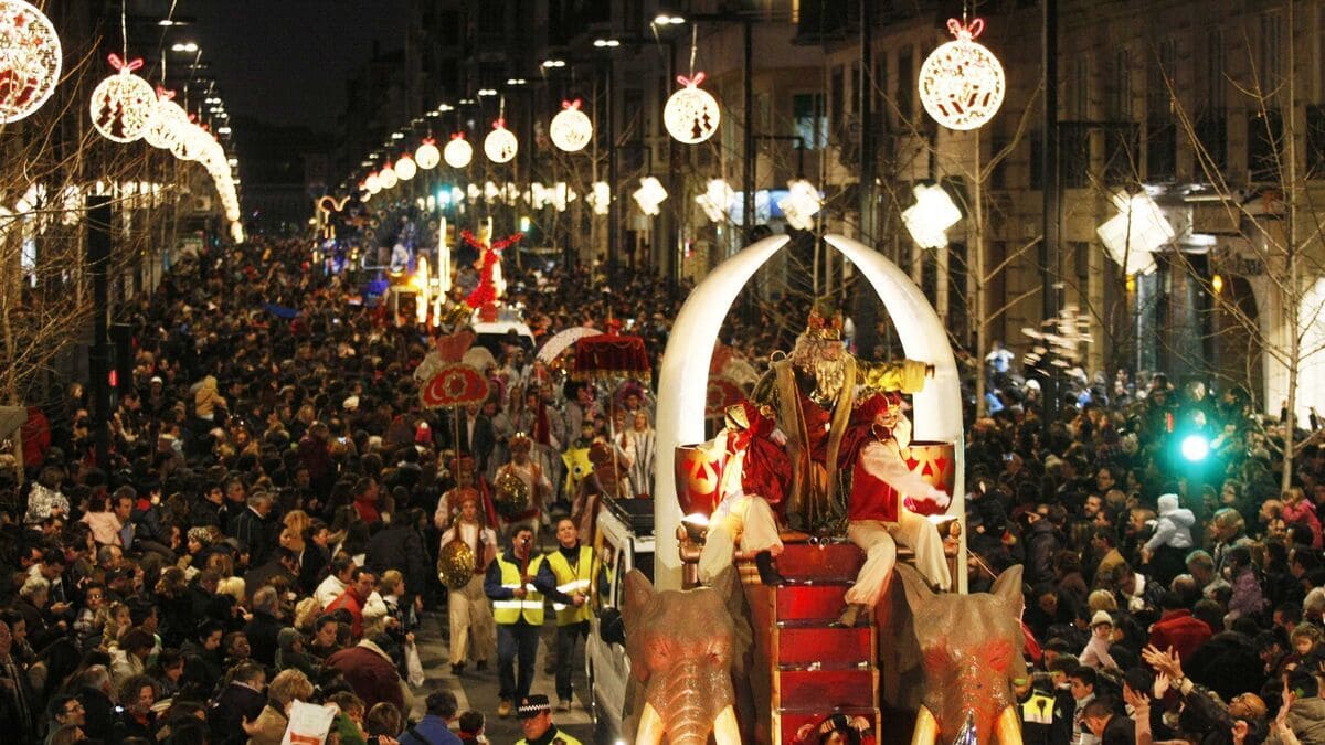 Cabalga Heraldo Real Granada agresión buey