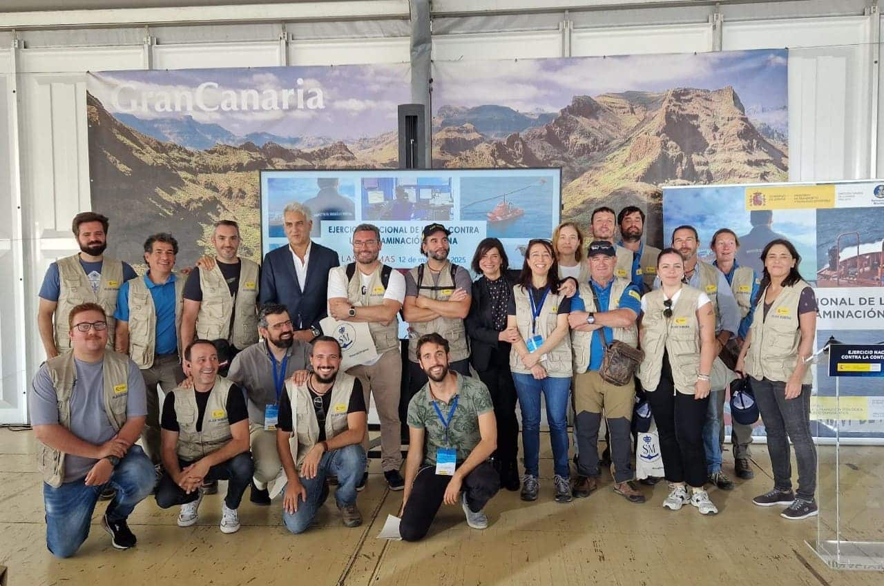 Ejercicios conjuntos canarias combatir contaminación marina